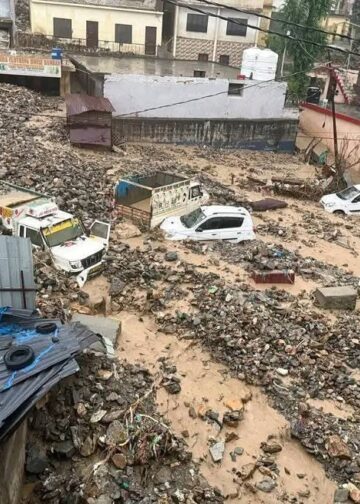 In 20 days, J&K records over 20 cloudbursts