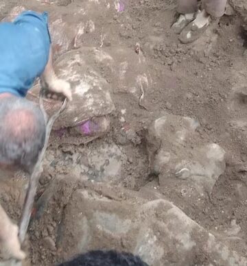 Rain fury claims nine more lives, toll reaches 21; seven of two families buried in Poonch landslide