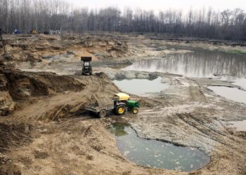‘J&K received 9 central env clearances in 5 years’