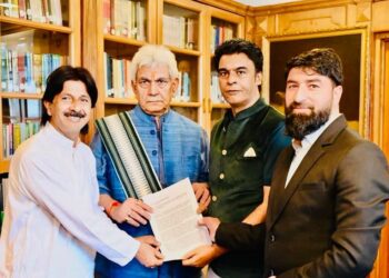 Delegations call on LG Sinha