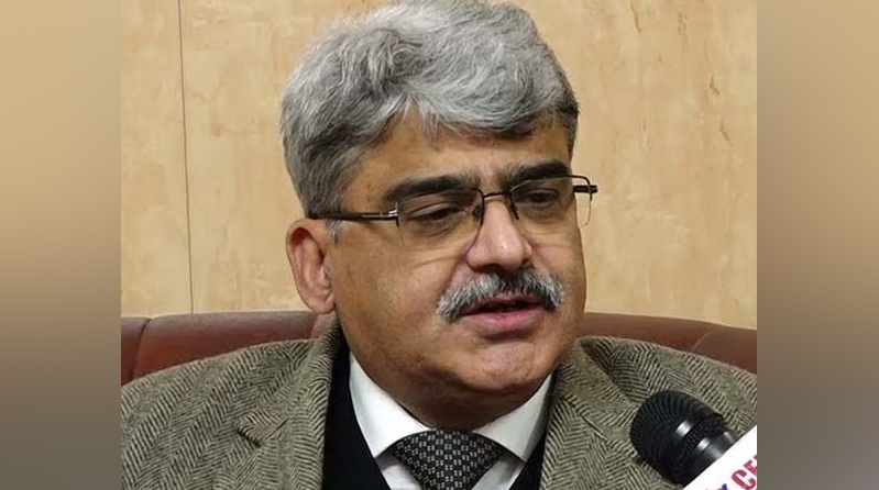 CS Atal Dulloo calls for faster assessment, revival of stressed MSMEs across J&K