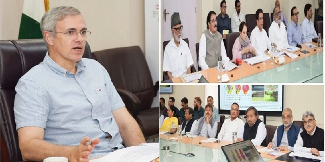 CM Omar reviews drainage system of Srinagar city