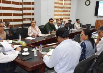 DC reviews implementation of National AYUSH Mission in Udhampur