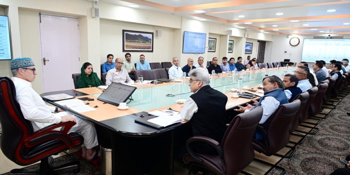 CM announces phased upgrade of 714 High Schools into K-12