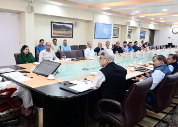 CM announces phased upgrade of 714 High Schools into K-12