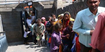 Raksha Bandhan celebrated across Kashmir with fervour