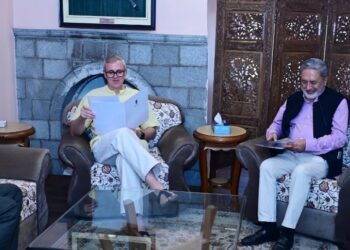 CM meets several individuals, deputations at Raabita