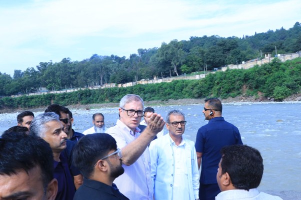 CM Omar seeks special central package for Rajouri, Poonch flood victims