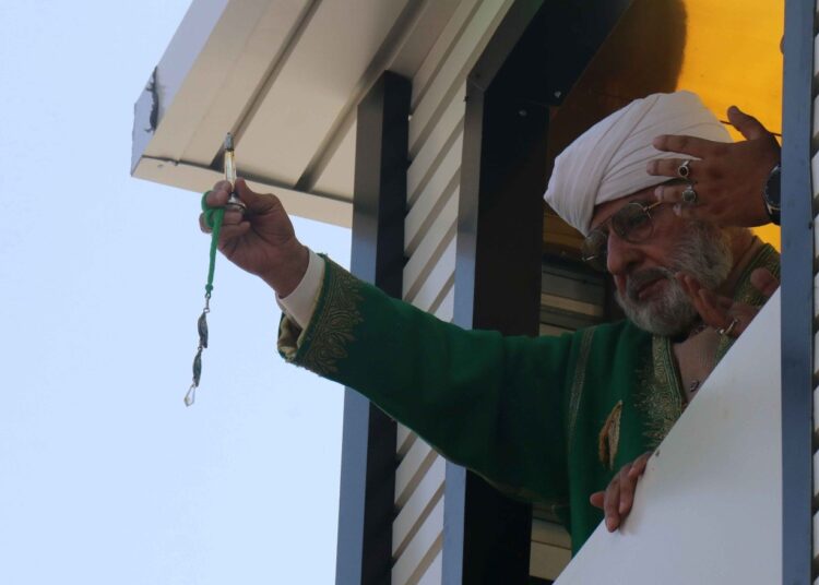 Ocean of devotion sweeps through Hazratbal on Friday following Eid-e-Milad prayers