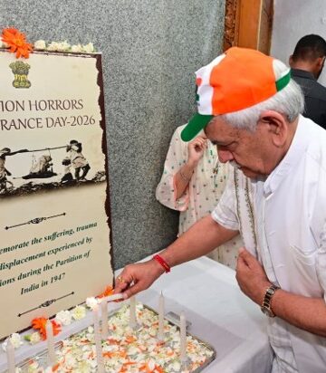 === ‘Partition Horrors Remembrance Day’ === Ensure past mistakes don’t get repeated in future: LG Sinha to J&K youth