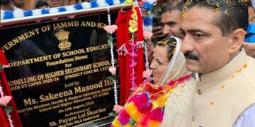 Sakeena Itoo lays foundation stone for remodelling of GHSS, inaugurates NTPHC Inderwal