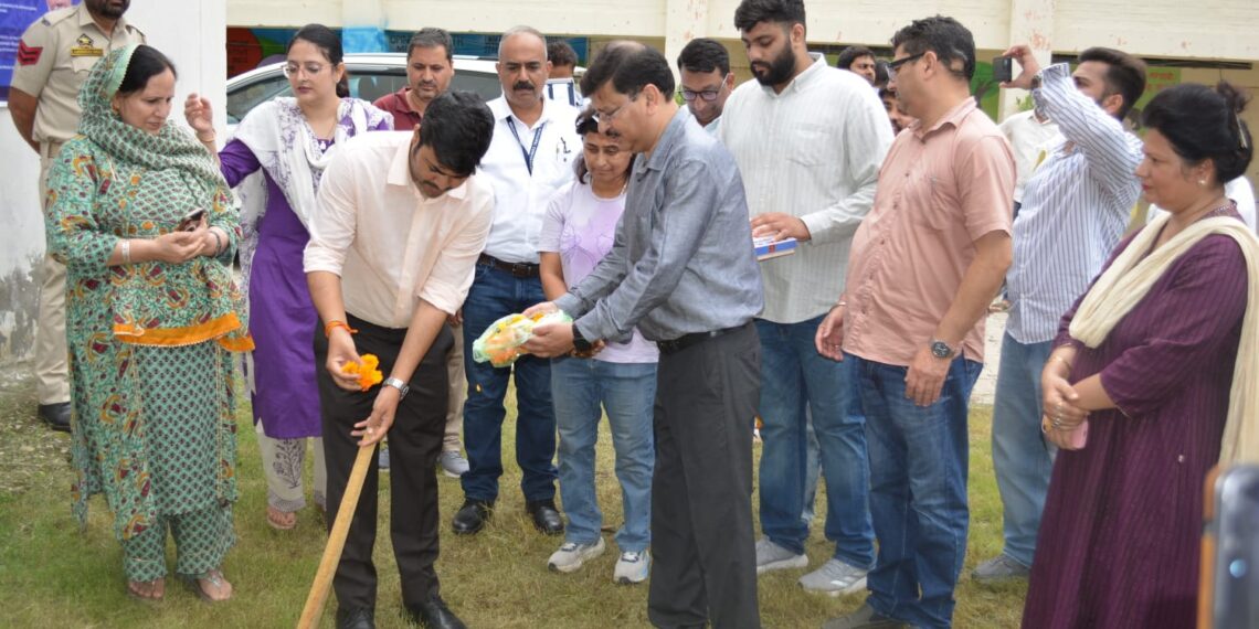 JMC launches ‘Catch the Rain’ campaign at Government High School, Gandhi Nagar