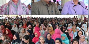 Sakeena Itoo leads mega outreach prog of Social Welfare Dept at Baramulla