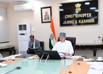 CM Omar orders ‘focused’ action on Srinagar stray dog menace