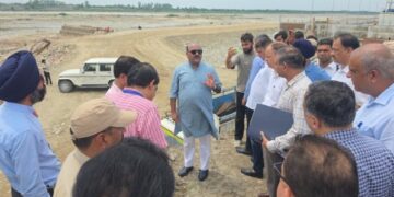 Dy CM reviews industrial development, restoration works in Kathua
