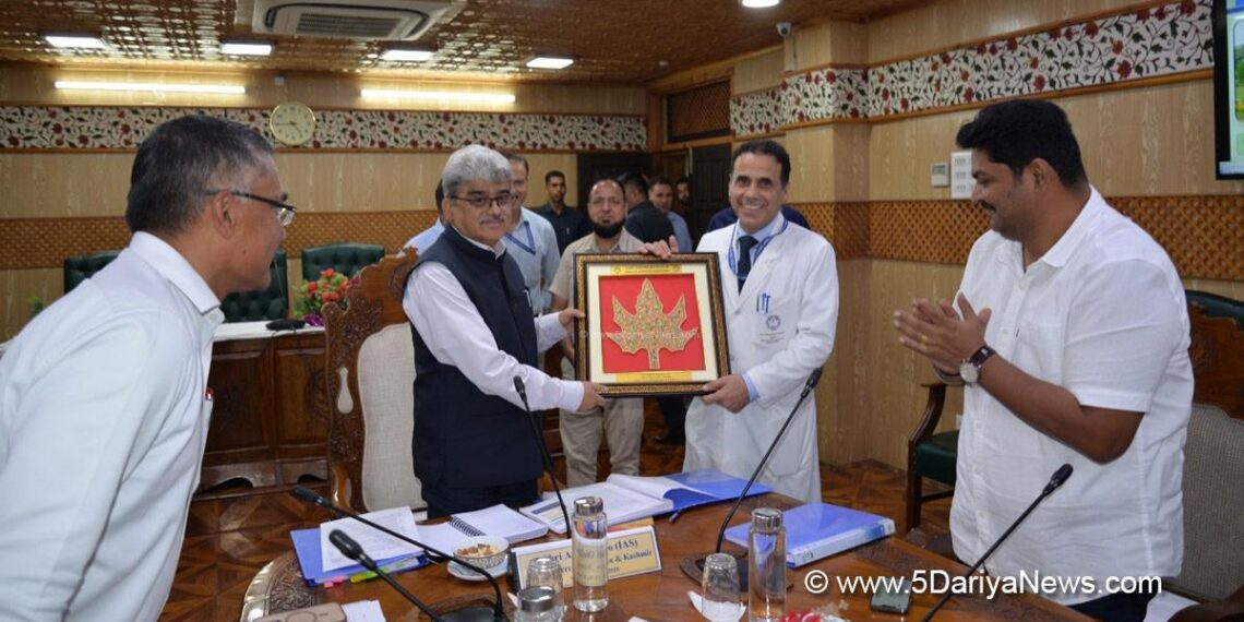 SKIMS SFC Meeting : CS Atal Dulloo assures support to achieve excellence in patient care, research, medical education
