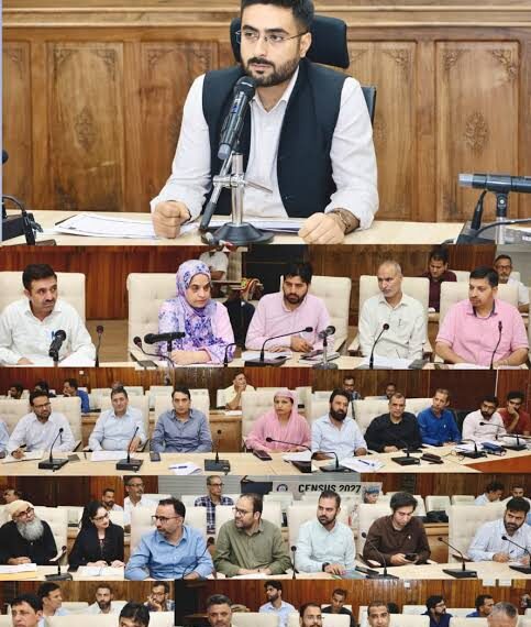 District Capex Budget 2026-27: DC Srinagar reviews status of works