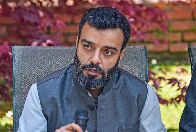 MP Ruhullah throws down gauntlet to NC leadership