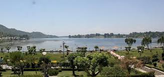 Sewage, waste threaten Manasbal Lake as CPCB confirms severe water pollution