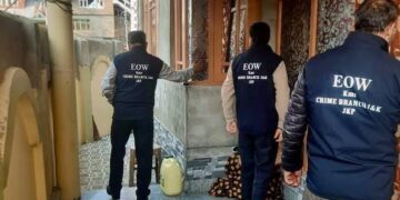 === Fake job fraud case ===  EOW Kashmir chargesheets habitual offender