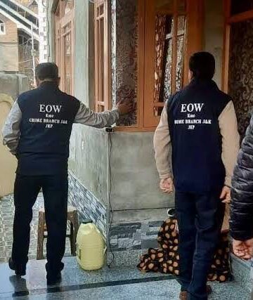 === Fake job fraud case ===  EOW Kashmir chargesheets habitual offender
