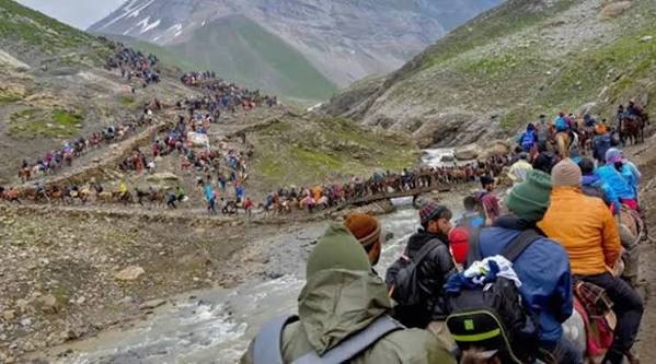 Amarnath Yatra: 659 pilgrims pay obeisance at Holy Cave Shrine
