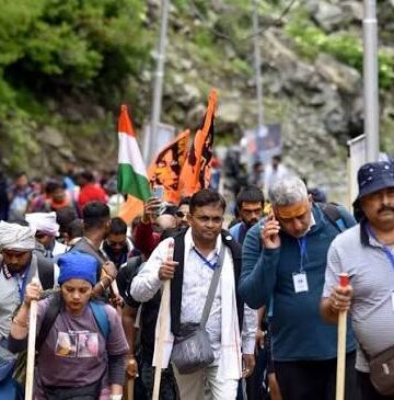 Amarnath Yatra crosses 4.64 lakh, fresh batch of 1,056 leaves Jammu