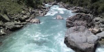 Ganderbal Admin issues advisory against bathing in Nallah Sindh