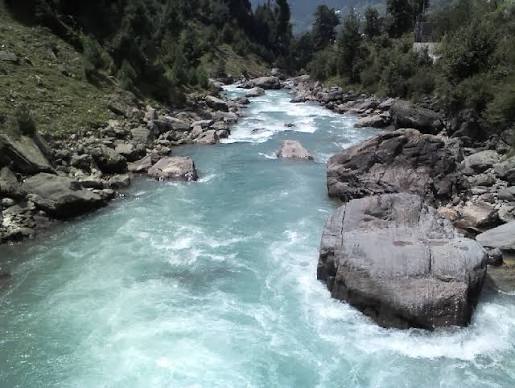 Ganderbal Admin issues advisory against bathing in Nallah Sindh
