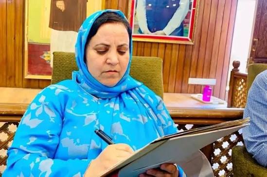 J&K to advertise around 800 para-medical posts in Dec: Health Min
