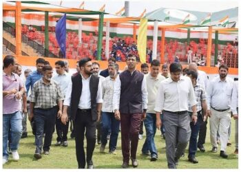 Independence Day Celebrations : Div Com Kashmir inspects preparations at Bakshi Stadium