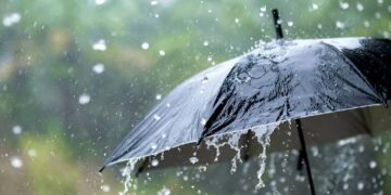 Rain lashes J&K parts; MeT forecasts hot, humid weather till Aug 27