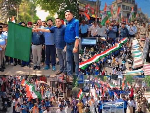 Rally taken out in Nowshera amid patriotic fervour