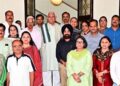 Delegation calls on LG Sinha