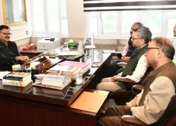 Rana expresses concern over declining availability of quality willow timber