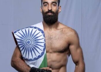 Pulwama accords hero’s welcome to MMA star Owais Yaqoob after historic BRAVE CF 107 triumph