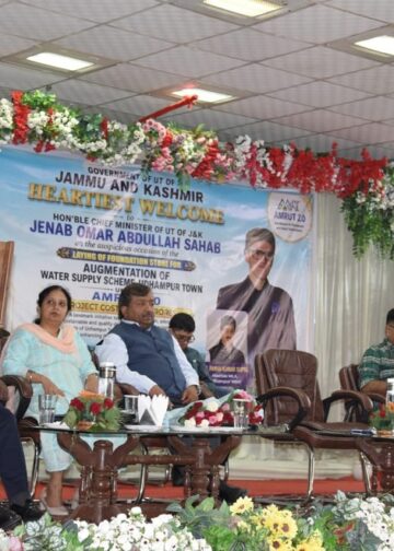 CM urges people to conserve water, avoid wastage