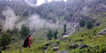 Cloudbursts, inclement weather stall tourism boom at Kashmir’s offbeat destinations