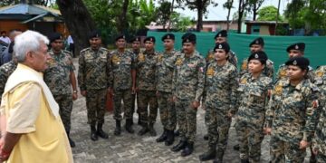 Nari Shakti transforming border economies: LG Sinha
