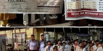 Mehbooba Backs GMC Bemina medicos’ stipend protest