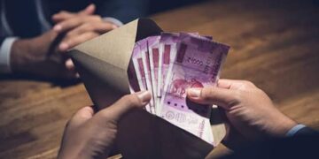 ACB traps junior assistant for Rs 15,000 bribe