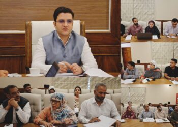 Mission YUVA: DC Budgam reviews progress