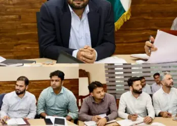 DC Srinagar reviews progress on AgriStack, Farmer ID Generation, Digital Crop Survey