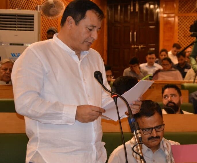 J&K’s horticulture sector supports livelihoods of nearly 35 lakh people: Javid Dar