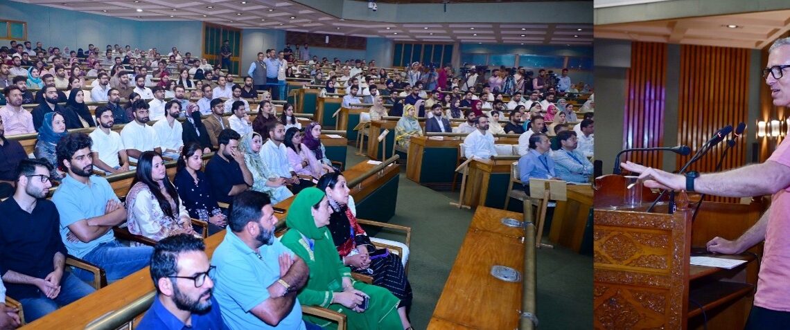 Doctors last ray of hope for patients: CM Omar