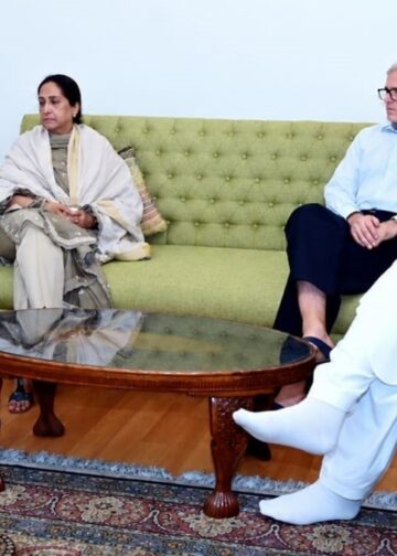Bihar Governor Ata Hasnain meets CM Omar