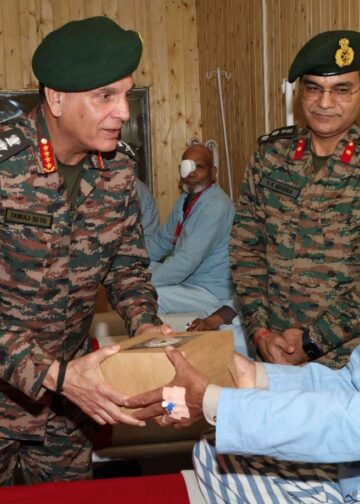 LG Sinha lauds Armed Forces for successful eye camp