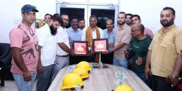 Media delegation from Srinagar meets with MoS Ministry of I&B