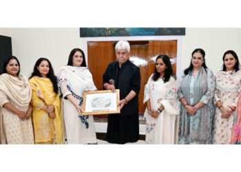 Union Minister, delegations call on LG Sinha