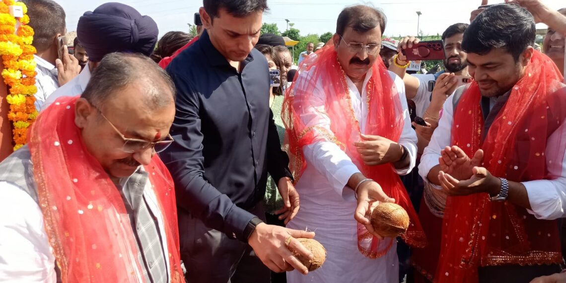 JMC lays foundation stone for 36 new shops at Bhagwati Nagar